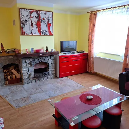 Zuzana Apartment Frymburk